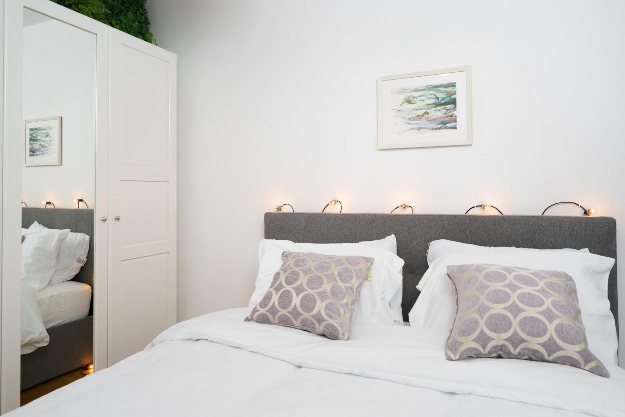 Lovely Apartment In Victoria Park Village London Eksteriør billede